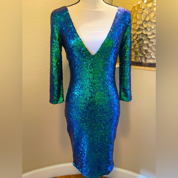 Cals Dresses & Skirts - Cals Sequined Dress